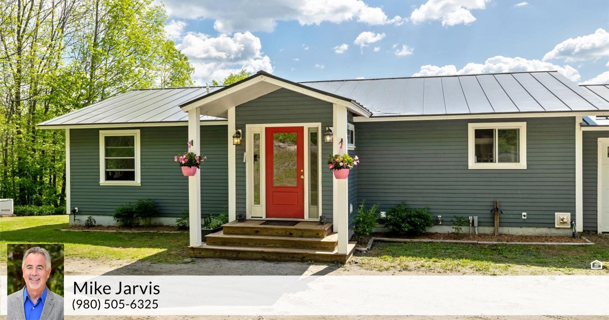 35 Power Plant Rd, West Danville, VT 05873